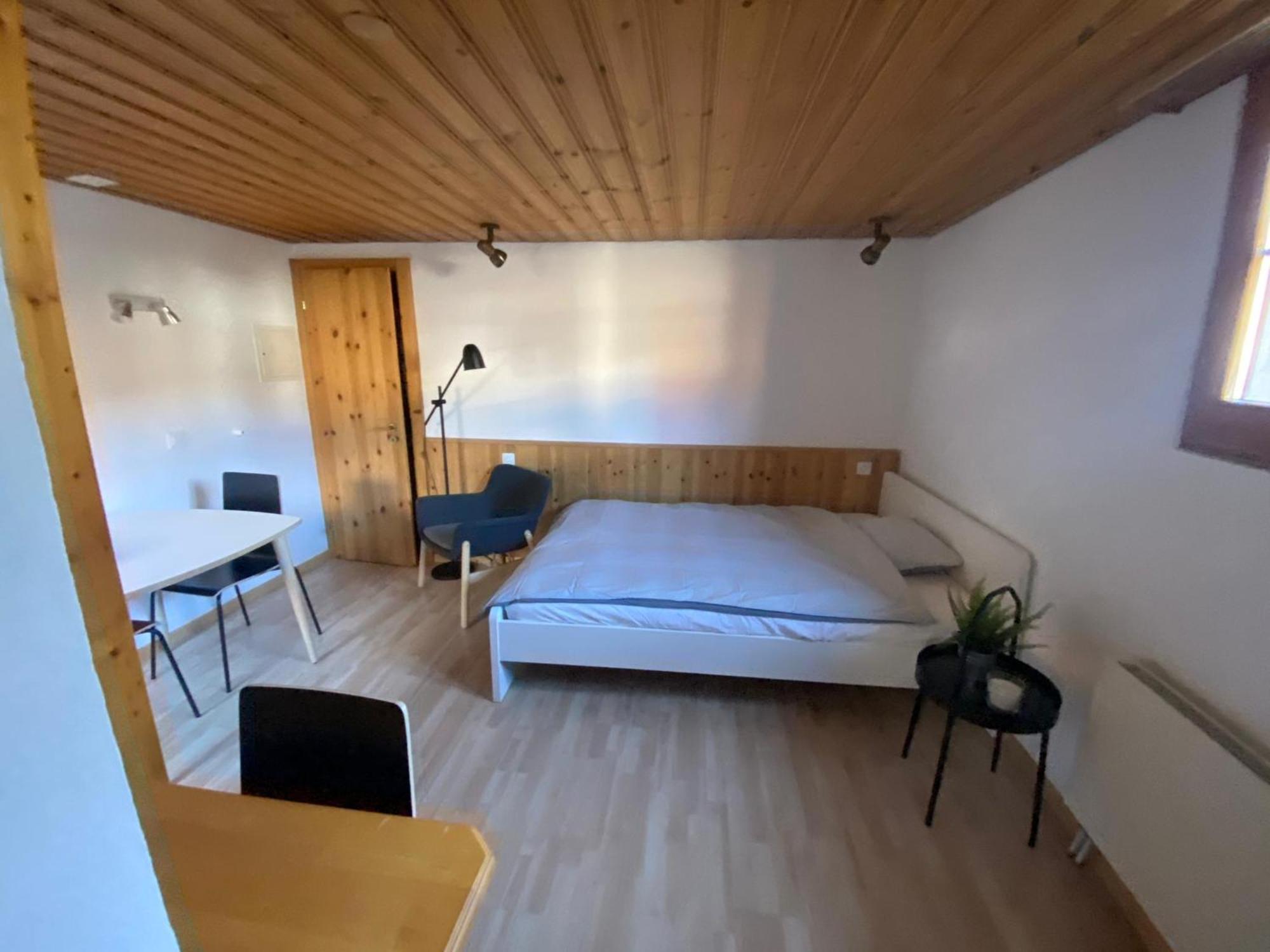 Casa Maruna 弗利姆斯 外观 照片
