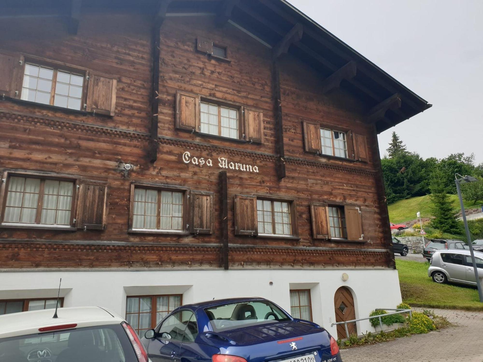 Casa Maruna 弗利姆斯 外观 照片